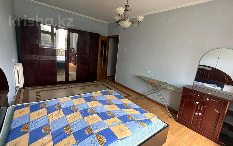 2-бөлмелі пәтер · 90 м² · 3/3 қабат, Кен кечу — Асқарова,проспект Абая,парк металург, бағасы: 170 000 ₸ в Шымкенте — фото 2