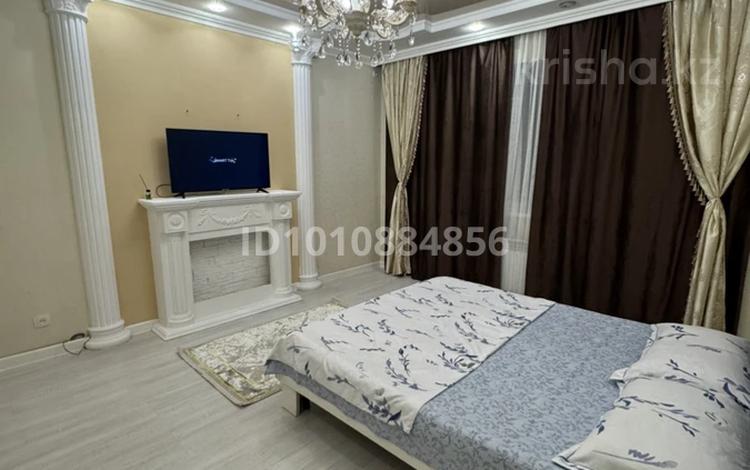 1-бөлмелі пәтер · 60 м² · 2/8 қабат, мкр. Алтын орда, Ораз Татеулы — Жекпе-жек, Ледовая арена, ЖК Сконур, Ораз Татеұлы, Тауелсиздик, Мустафа Шоқай, бағасы: 11 000 ₸ в Актобе — фото 2