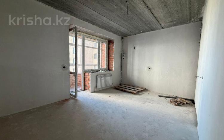 2-бөлмелі пәтер · 81.4 м² · 5/9 қабат, Тауельсиздик 30, бағасы: 40 млн ₸ в Костанае — фото 5