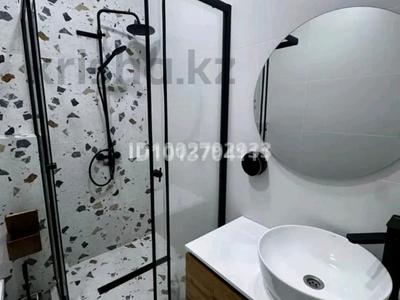 2-бөлмелі пәтер · 60 м² · 1/5 қабат, мкр. Алтын орда, Алтын Орда 19л, бағасы: 15 000 ₸ в Актобе