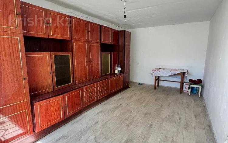 2-бөлмелі пәтер · 43.5 м² · 1/5 қабат, Камзина 31, бағасы: 9.5 млн ₸ в Аксу — фото 9