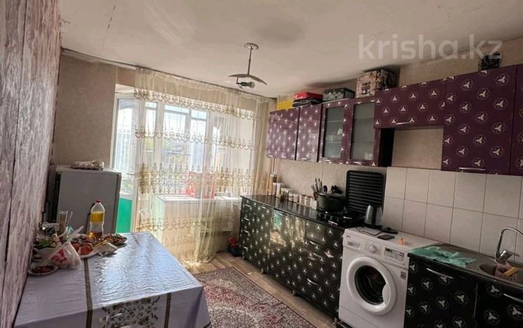 1-бөлмелі пәтер · 36 м² · 3/5 қабат, Жастар 8 — Школа,Коммуналка,Даулет, бағасы: 9.6 млн ₸ в Талдыкоргане, мкр Жастар — фото 2