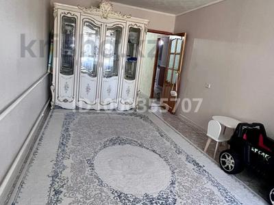 Продажа квартир в Атырауской обл.: 3-комнатная квартира · 71 м² · 1/5 этаж, 1 микрорайон 21 за 10 млн 〒 3-комнатная квартира · 71 м² · 1/5 этаж, 1 микрорайон 21 за 10 млн 〒 в Кульсары