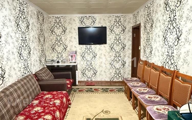 2-комнатная квартира · 43 м² · 4/5 этаж, 11-й микрорайон, 11-й микрорайон 198 за 17.5 млн 〒 в Шымкенте, Енбекшинский р-н — фото 2