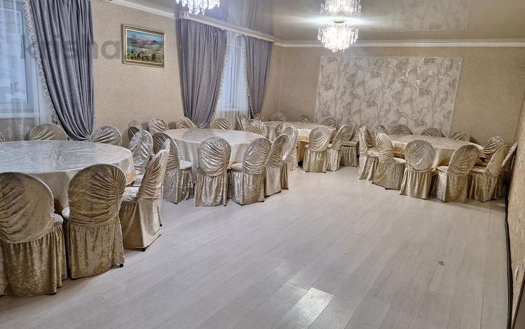 Дом · 5 комнат · 200 м² · посуточно, Балкантау 69 — М.Жумабаева. за 60 000 〒 в Астане, Алматы р-н — фото 2