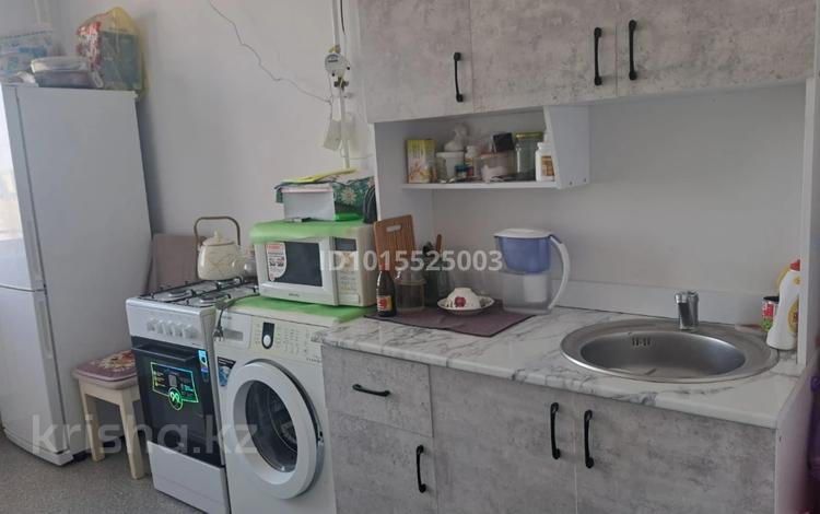 1-комнатная квартира · 35 м² · 2/5 этаж, мкр Улы Дала 127 — Көшек батыр - Ш. Жандарбекова за 90 000 ₸ в Таразе — фото 4