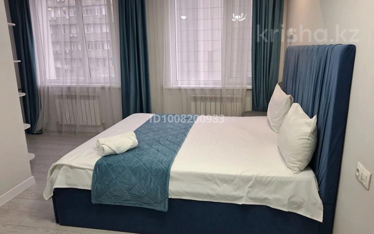 2-комнатная квартира · 67 м² · 3/12 этаж, Тулебаева — Гоголя за 25 000 ₸ в Алматы, Медеуский р-н — фото 2