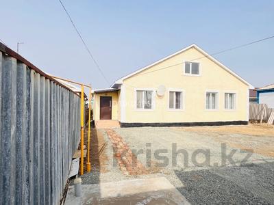 Отдельный дом · 3 комнаты · 122 м² · 5.5 сот., пгт Балыкши, А.Танкыбаев за 45 млн 〒 в Атырау