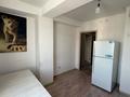 1-комнатная квартира · 36 м² · 4/5 этаж, мкр Шугыла 17 — Микрорайон Алма сити 5. Сдам 1 комн, квартиру на долгий срок. Квартира мебелированная и вся техника имеется. Рядом школа, остановка, магазины итд Можно семейным есть депозит 50 тыс тг. Оплата помесячно 170 000 тг + ком услуги 87085066264 за 175 000 ₸ в Алматы, Наурызбайский р-н — фото 2