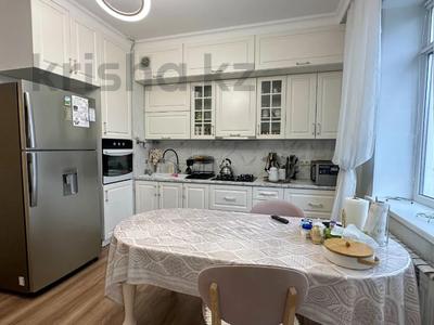 3-бөлмелі пәтер · 110 м² · 5/7 қабат, Болашак 15/3, бағасы: 68 млн ₸ в Талдыкоргане, мкр Болашак