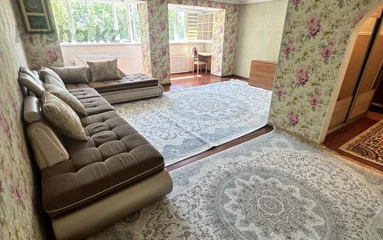 3-бөлмелі пәтер · 96 м² · 3/3 қабат, улица Ескельды Би 222, бағасы: 28 млн ₸ в Талдыкоргане — фото 2