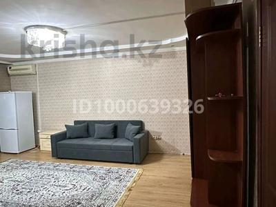 2-комнатная квартира · 58 м² · 2/5 этаж, Республика 29 — Сдается 2 комн. квартира по проспекту Республика. за 15 000 〒 в Астане, Сарыарка р-н