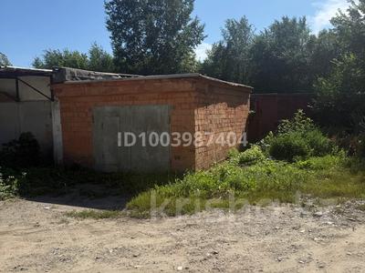 Гараж · 30 м² · Микояна — Микояна Добролюбова магазин Рахат за ~ 4.5 млн ₸ в Усть-Каменогорске, Ульбинский