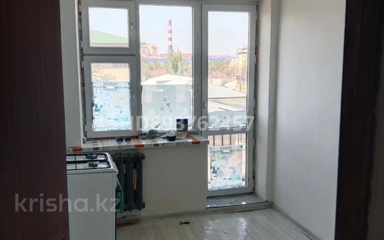 1-комнатная квартира · 36 м² · 4/4 этаж, Рысбек батыра 4 — На против Завод. Ровд за 7 млн 〒 в Таразе — фото 49