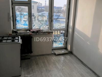 1-бөлмелі пәтер · 36 м² · 4/4 қабат, Рысбек батыра 4 — На против Завод. Ровд, бағасы: 6.4 млн ₸ в Таразе