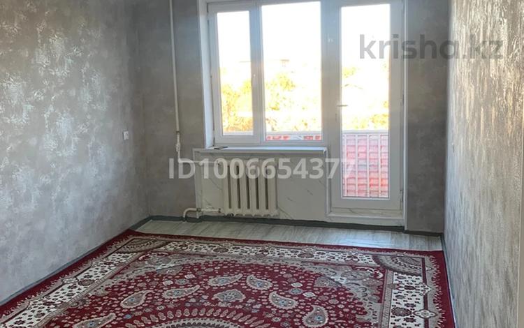 2-бөлмелі пәтер · 65.9 м² · 3/5 қабат, Алтынсарин 5, бағасы: 8.7 млн 〒 в Кентау — фото 2