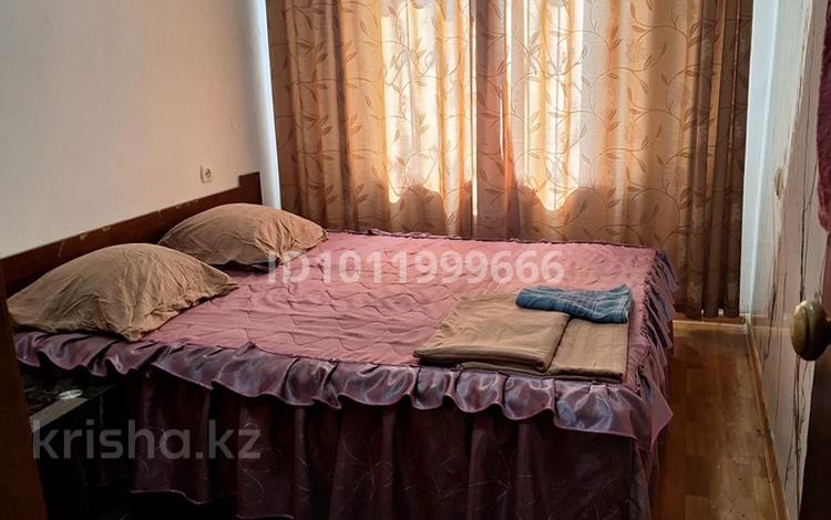 2-бөлмелі пәтер · 55 м² · 3/5 қабат, Желтоксан 50 — Райымбека, бағасы: 2 000 ₸ в Алматы, Алмалинский р-н — фото 2