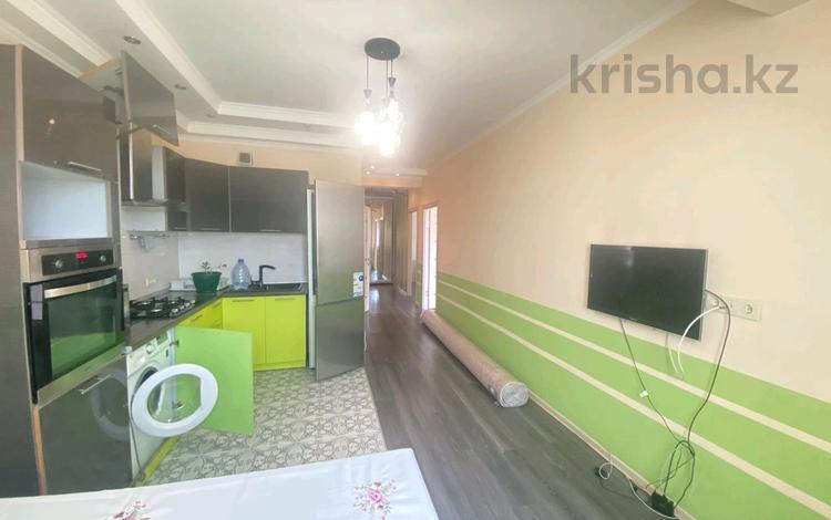 2-комнатная квартира, 78 м², 7/10 этаж, мкр Жетысу-2 85