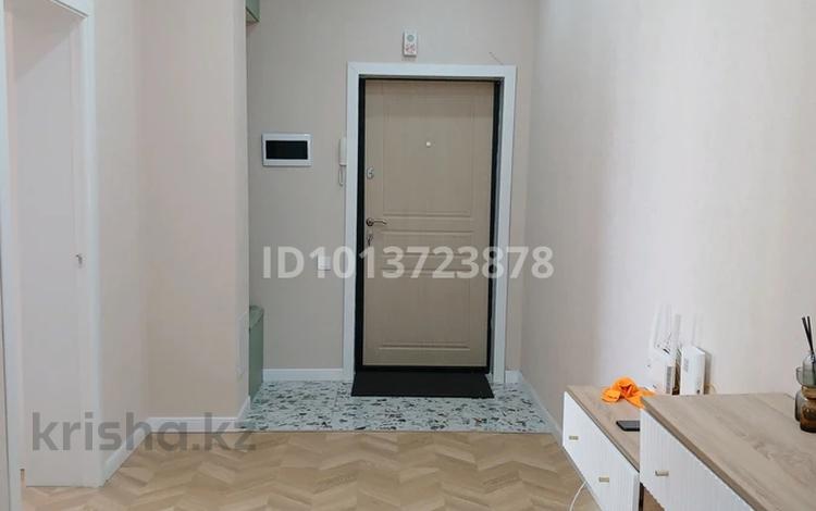 2-комнатная квартира · 58.6 м² · 14/18 этаж, Кенесары 4 за 33 млн ₸ в Астане, Сарыарка р-н — фото 2