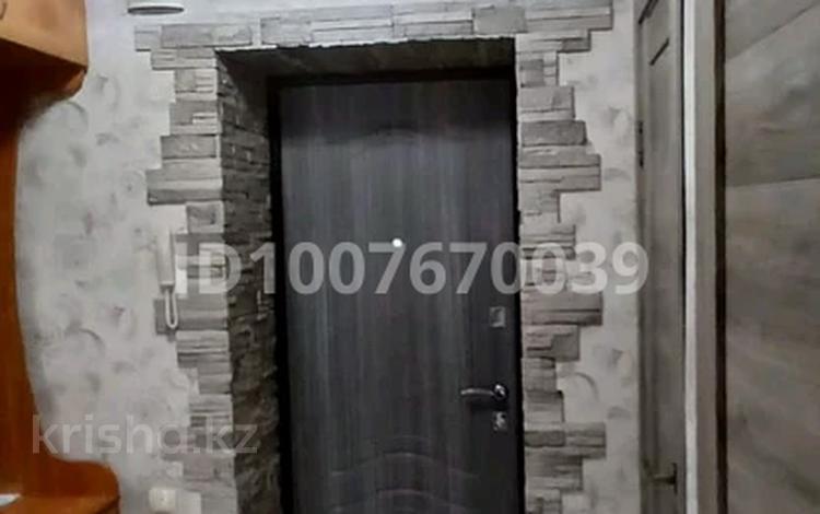 1-комнатная квартира · 36 м² · 2/5 этаж, Букетова 32 — Акимат, гор.парк за 15 000 ₸ в Петропавловске — фото 4