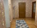 2-комнатная квартира · 100 м², мкр. Алтын орда, Молдагулова 46в корпус 1 за 200 000 ₸ в Актобе — фото 12