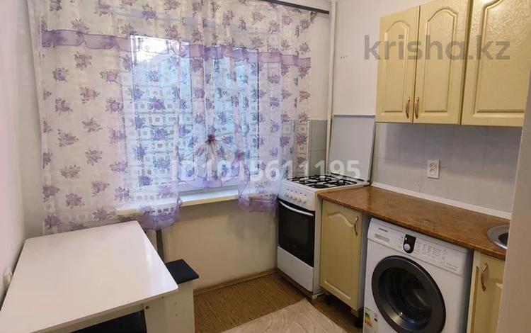 3-бөлмелі пәтер · 60 м² · 2/4 қабат, №8 ш/а. 10 — Алтынсарина Абая, бағасы: 300 000 ₸ в Алматы, Ауэзовский р-н — фото 2