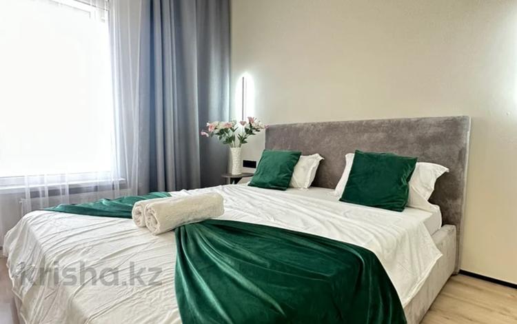 3-бөлмелі пәтер · 80 м² · 15 қабат, Розыбакиева 217/9, бағасы: 35 000 ₸ в Алматы, Бостандыкский р-н — фото 2
