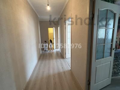 3-бөлмелі пәтер · 81.3 м² · 6/7 қабат, мкр Акжайык 69/31, бағасы: 35 млн ₸ в Шымкенте, Абайский р-н