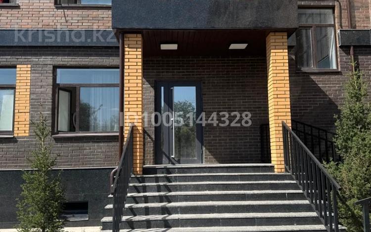 3-бөлмелі пәтер · 83 м² · 6/6 қабат, мкр Юго-Восток, Орбита-1 ЖК Амина 15/1, бағасы: 46 млн ₸ в Караганде, Казыбек би р-н — фото 2