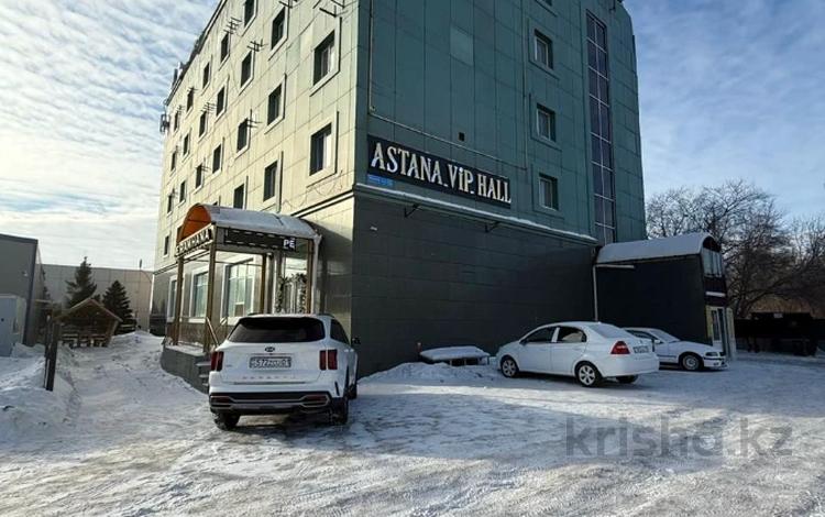 Свободное назначение, бани, гостиницы и зоны отдыха · 3000 м² за 700 млн ₸ в Астане — фото 12