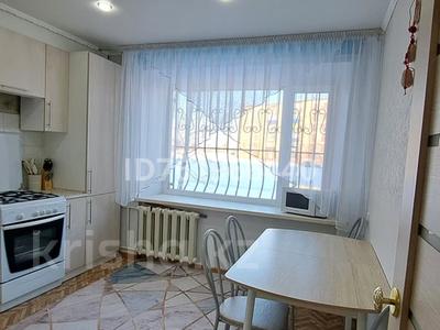 2-комнатная квартира · 37 м² · 1/5 этаж, 50 лет Октября — Р-н Босфор за 10.3 млн 〒 в Рудном
