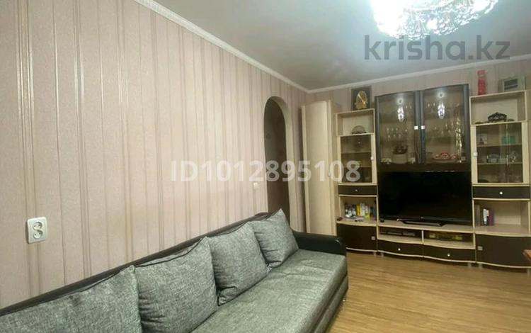 2-бөлмелі пәтер · 47 м² · 1/5 қабат, мкр-н Самал 7, бағасы: 18.5 млн ₸ в Талдыкоргане, мкр Самал — фото 2