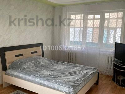 1-комнатная квартира · 31.2 м² · 4/5 этаж, Абая 54 — Ост. Юбиляр за 13 млн 〒 в Уральске, мкр Школьник