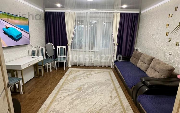 4-бөлмелі пәтер · 82 м² · 3/9 қабат, Ауезова 21/1 — Акимат, бағасы: 29 млн ₸ в Экибастузе — фото 2