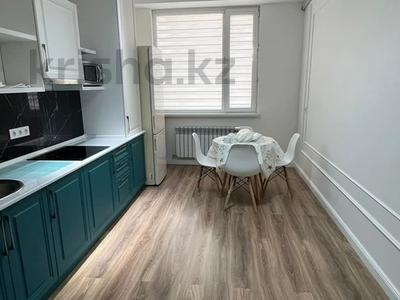 1-бөлмелі пәтер · 49 м² · 8/13 қабат, 16-ш/а. 85, бағасы: 21.5 млн ₸ в Актау, 16-й мкр 