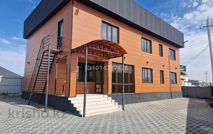 Кеңселер, медорталықтар мен дәріханалар · 400 м², бағасы: 2 млн ₸ в  — фото 2