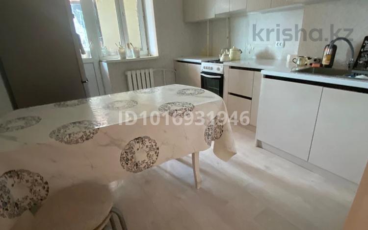 2-комнатная квартира · 52 м², мкр Болашак 129е за 150 000 ₸ в Актобе — фото 2