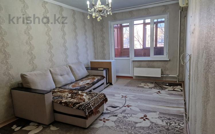 4-комнатная квартира, 75 м², 3/5 этаж, 4 мкр 23 за 24 млн 〒 в Талдыкоргане — фото 8