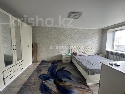 1-комнатная квартира · 80 м² · 1 этаж, Танырберген 27 10 — Народный банк за 10 000 ₸ в 
