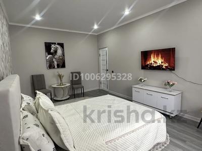 1-комнатная квартира · 55 м² · 12/13 этаж, Розыбакиева 247 за 2 500 ₸ в Алматы, Бостандыкский р-н