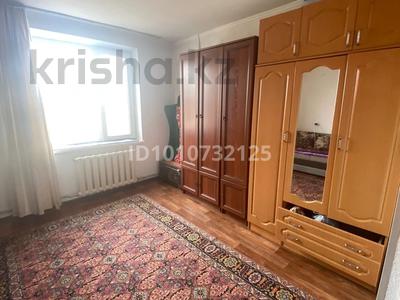 3-бөлмелі пәтер · 57 м² · 1/5 қабат, Уалиханов 2 18, бағасы: 16 млн ₸ в Жамбыл (Жамбылский район)