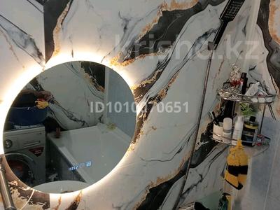 3-комнатная квартира · 70 м² · 5/5 этаж, мкр Новый Город, Сарыарка — Амбулатория за 1.5 млн 〒 в Караганде, Казыбек би р-н