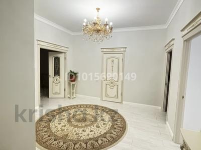 3-бөлмелі пәтер · 120 м² · 3/9 қабат, Центральный ш/а., Валиханова 19, бағасы: 68 млн ₸ в Атырау, мкр Центральный