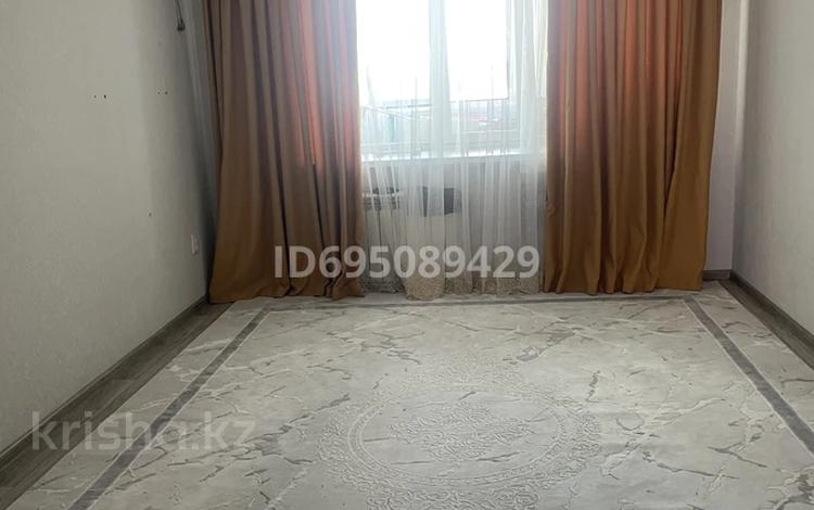 3-комнатная квартира · 63.2 м², Старый город, Алтынсарина 35 — Жургенева за 16.5 млн ₸ в Актобе — фото 2