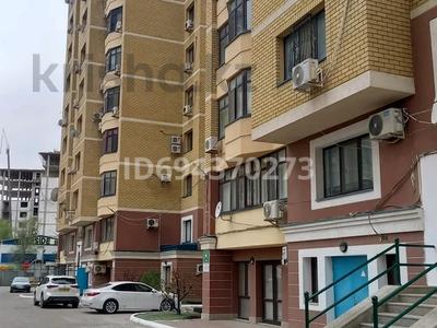 3-бөлмелі пәтер · 91.3 м² · 4/9 қабат, Ул,Шарипова 26-а 4-Батыр блок, бағасы: 45 млн ₸ в Атырау, мкр Жилгородок