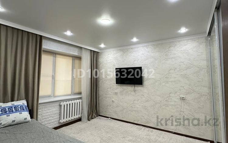 1-бөлмелі пәтер · 30 м² · 1/5 қабат, Таугүл-2 ш/а. 19/44 — Рыскулбекова 19/44 (Сулейменова), бағасы: 280 000 ₸ в Алматы, Ауэзовский р-н — фото 2