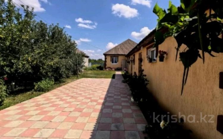 Отдельный дом · 4 комнаты · 120 м² · 8 сот., Тайпак 5 за 55 млн ₸ в Уральске — фото 2