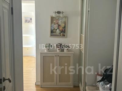 3-бөлмелі пәтер · 70 м², Туран 9, бағасы: 400 000 ₸ в Астане, Нура р-н
