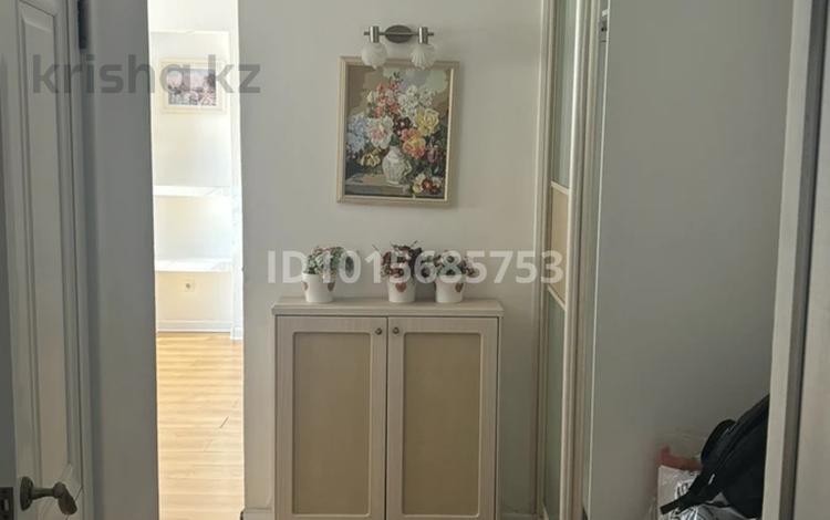 3-бөлмелі пәтер · 70 м², Туран 9, бағасы: 400 000 ₸ в Астане, Нура р-н — фото 2