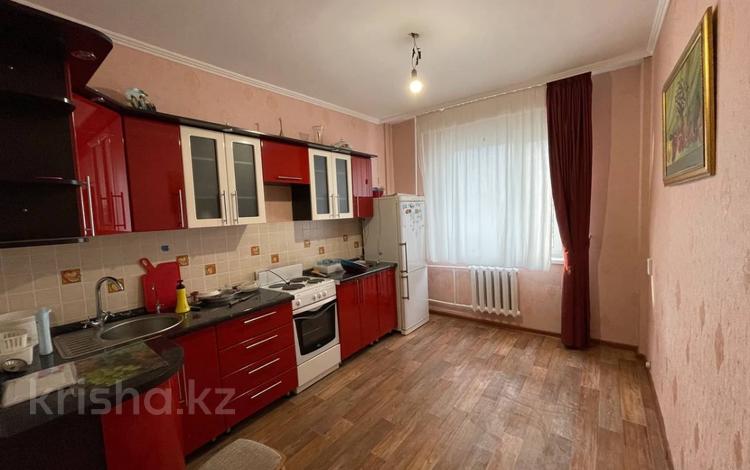 2-комнатная квартира, 60 м², 3/10 этаж помесячно, мкр Юго-Восток, Мкр Юго-Восток,ул. Сарыарка 31